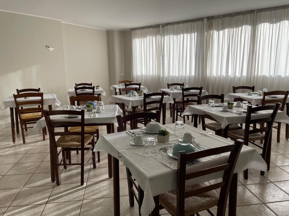 Casa Azzurra Camere Serravalle Sesia Bagian luar foto